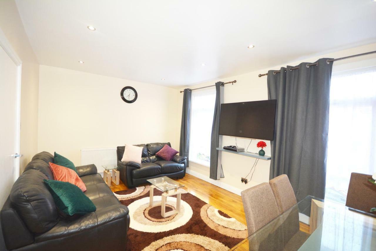 London Modern 4 Bedroom Apartment 外观 照片