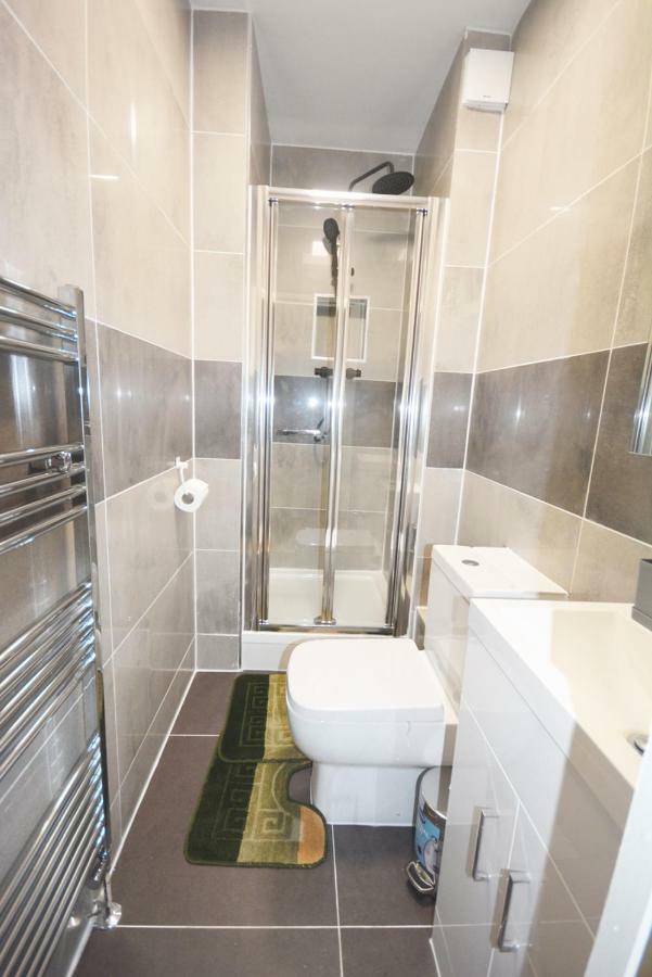 London Modern 4 Bedroom Apartment 外观 照片