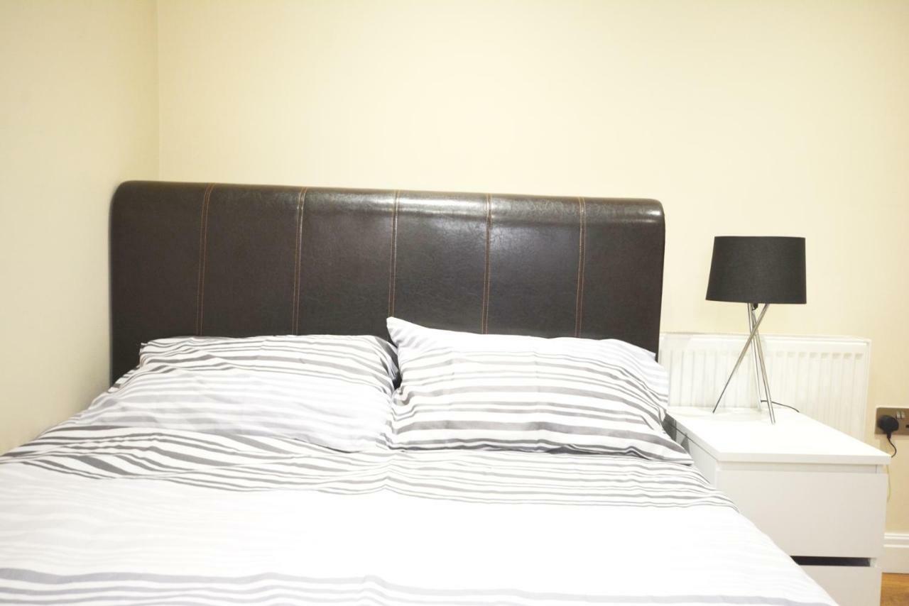 London Modern 4 Bedroom Apartment 外观 照片