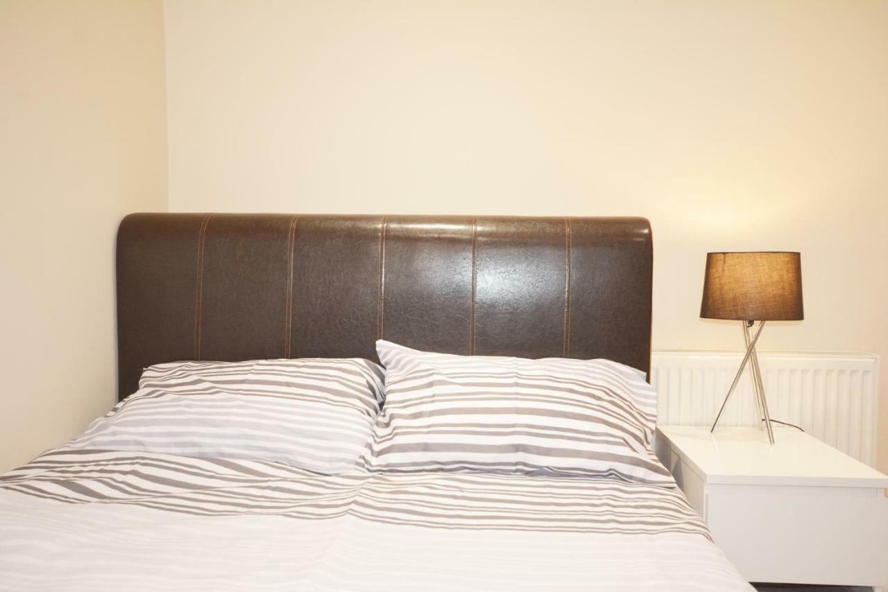 London Modern 4 Bedroom Apartment 外观 照片